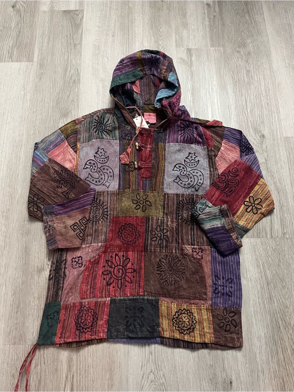 319–NWT Multicoloured Boho Patchwork Hooded Women’s Top